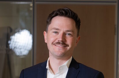 Portraitfoto von Florian Robrecht vom Autohaus Erdmannsky in Celle