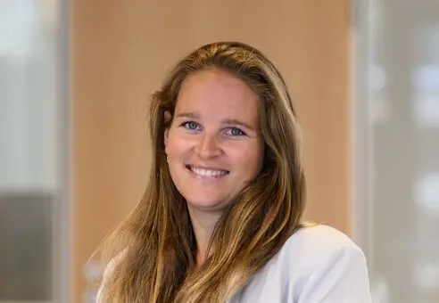 Portraitfoto von Franziska Schlote vom Autohaus Erdmannsky in Celle