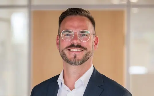 Portraitfoto von Rene Wendorf vom Autohaus Erdmannsky in Celle